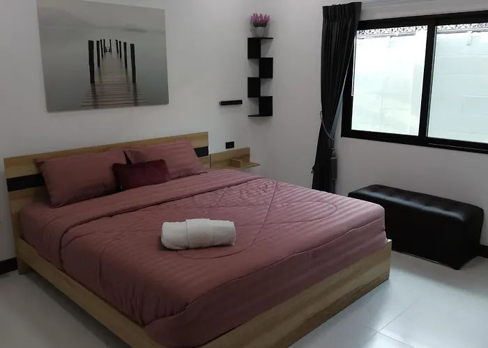 Private Pool Villa With Jacuzzi At Royal Park Village - Walk To The Beach - 6 People - Max 3 Males (Adults Only)
